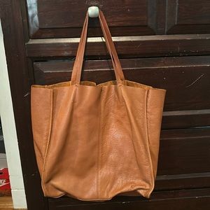 Brown tote